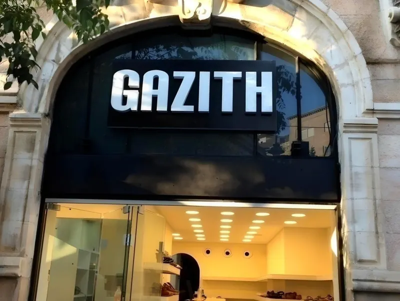 Illuminated GAZITH letter sign for clothing store — SignWorks